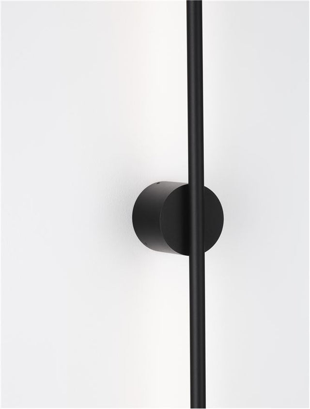 ADEN Sandy Black Aluminium LED 15 Watt 230 Volt 372Lm 3000K IP44 L: 1.5 W: 7.3 H: 90 cm