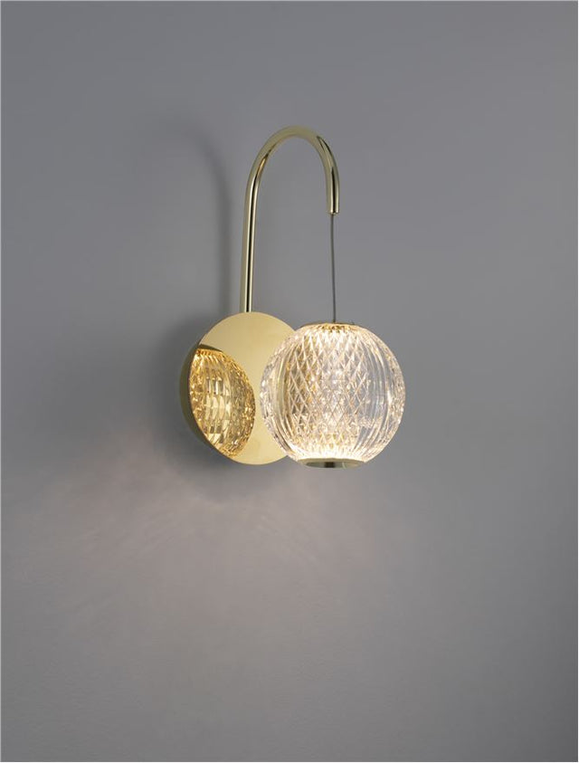 BRILLANTE Gold Aluminium & Acrylic LED 4 Watt 230 Volt 205Lm 3200K IP44 D: 14 W: 18 H: 27 cm