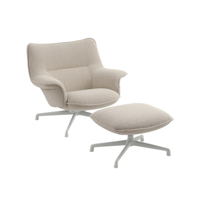 Doze Lounge Chair Low Back Swivel Base