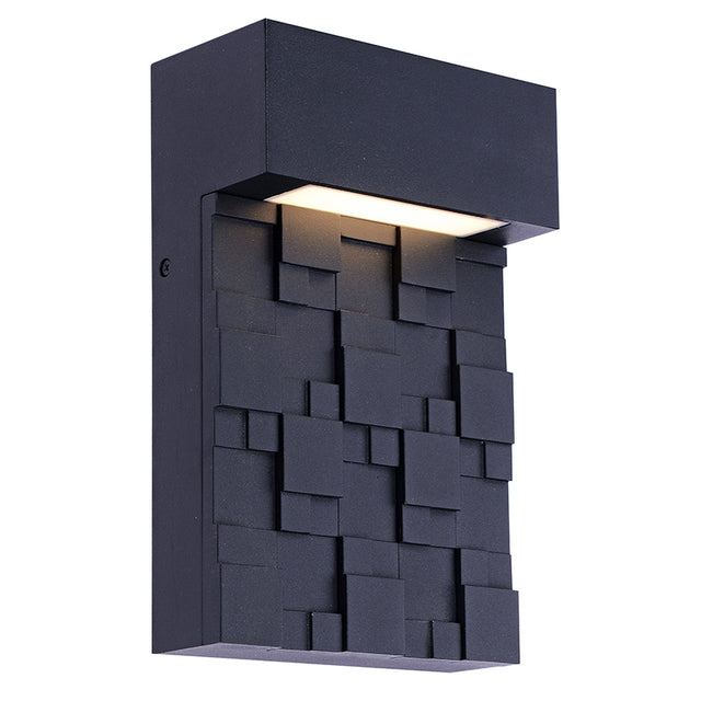 OUTDOOR WALL LIGHT