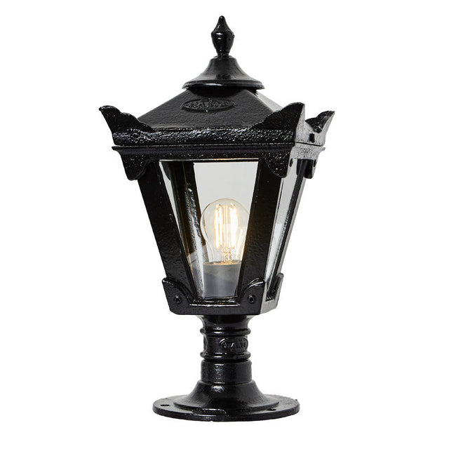 Victorian traditional cast iron pier light for flat pier caps