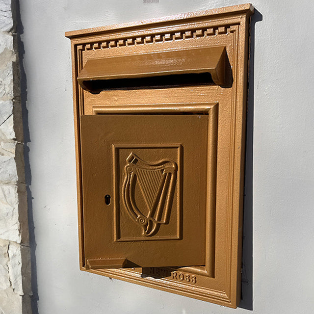 Traditional Irish Post for A4 sized letters