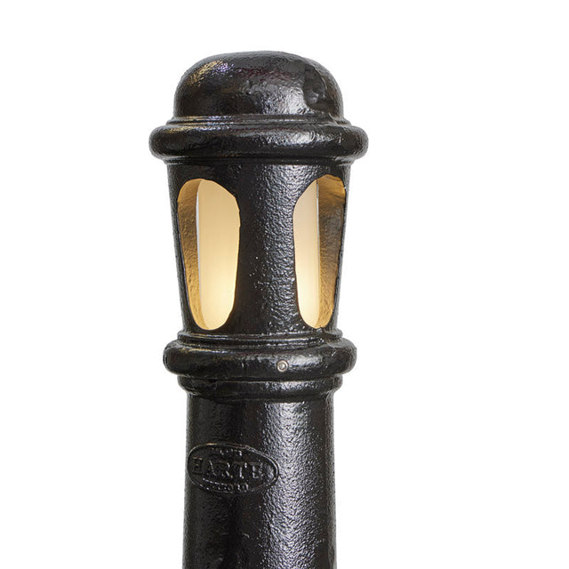 Decorative bollard light in cast iron