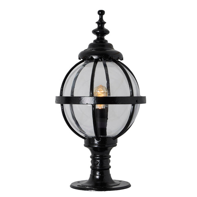 Victorian globe pier light in cast iron for flat pier caps