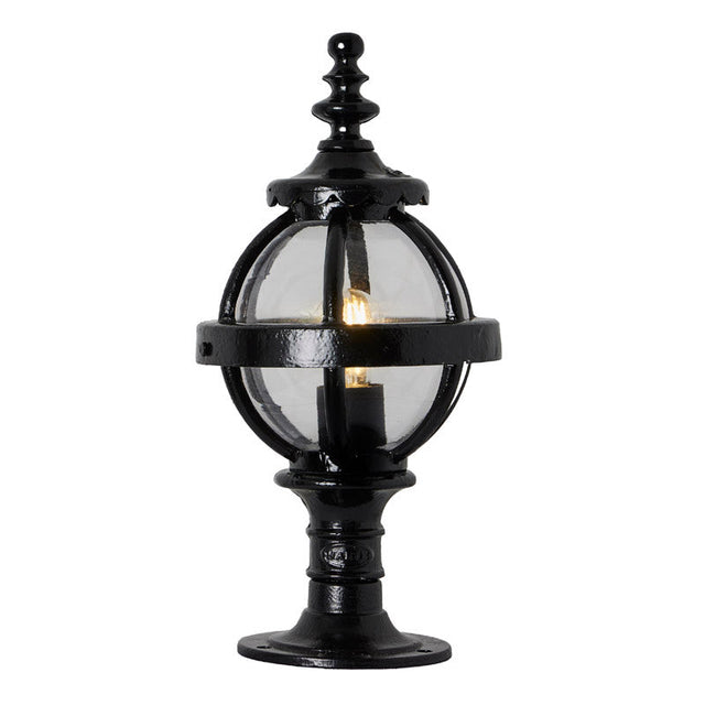 Victorian globe pier light in cast iron for flat pier caps