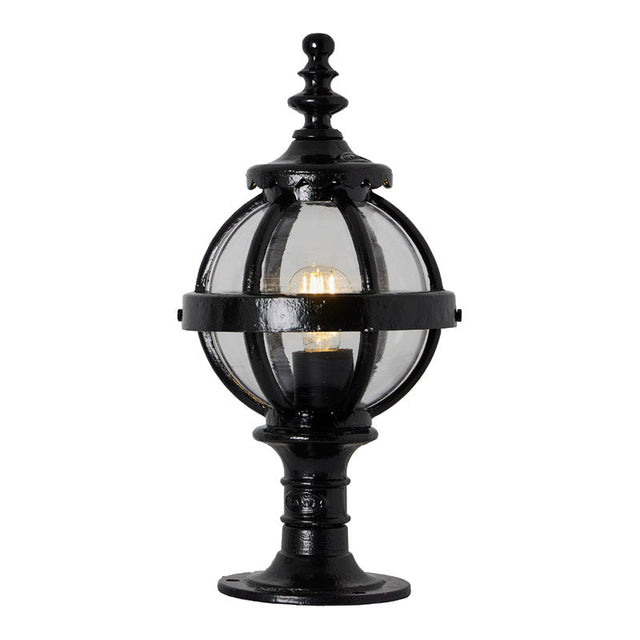 Victorian globe pier light in cast iron for flat pier caps