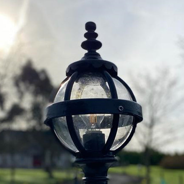 Victorian globe pier light in cast iron for flat pier caps