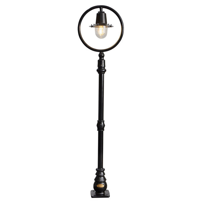 Classic railway style lamp post in cast iron and steel