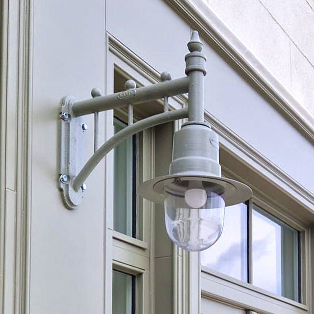 Classic railway style wall light in cast iron and steel