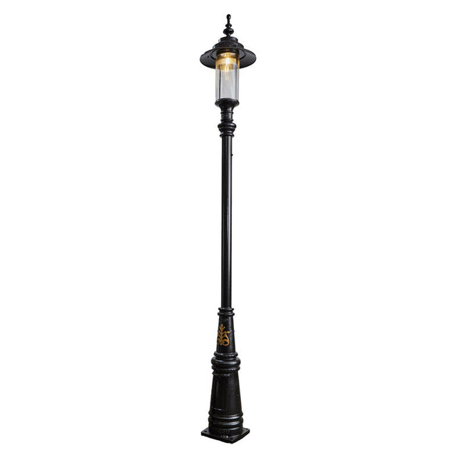 Georgian style lamp post in cast iron and steel