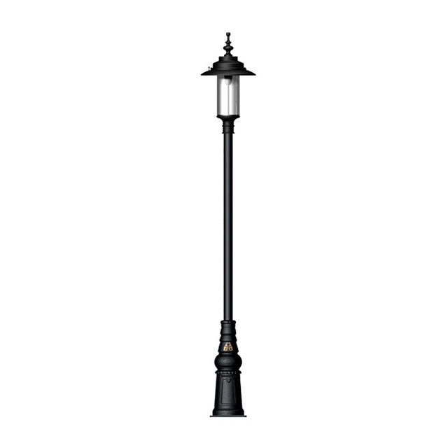 Georgian style lamp post