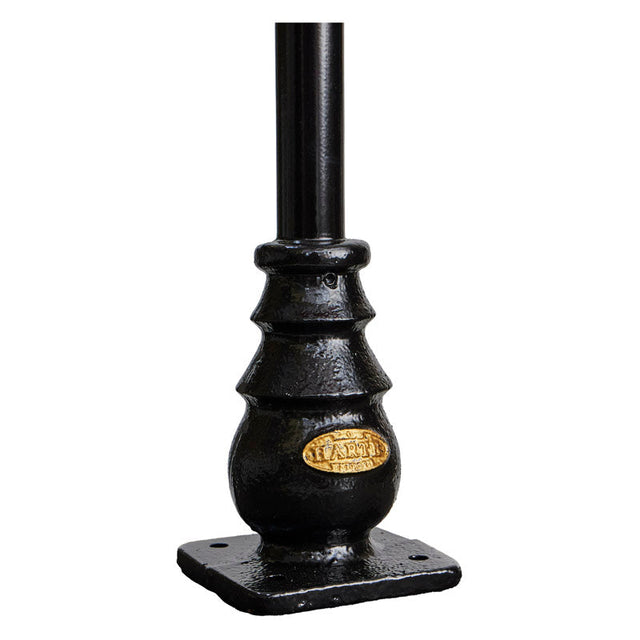 Georgian style lamp post in cast iron and steel