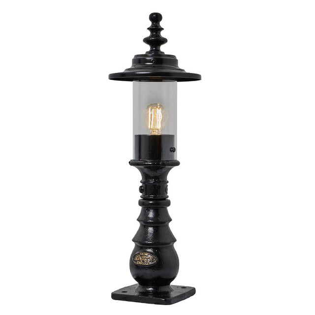 Georgian style pedestal light in cast iron and steel