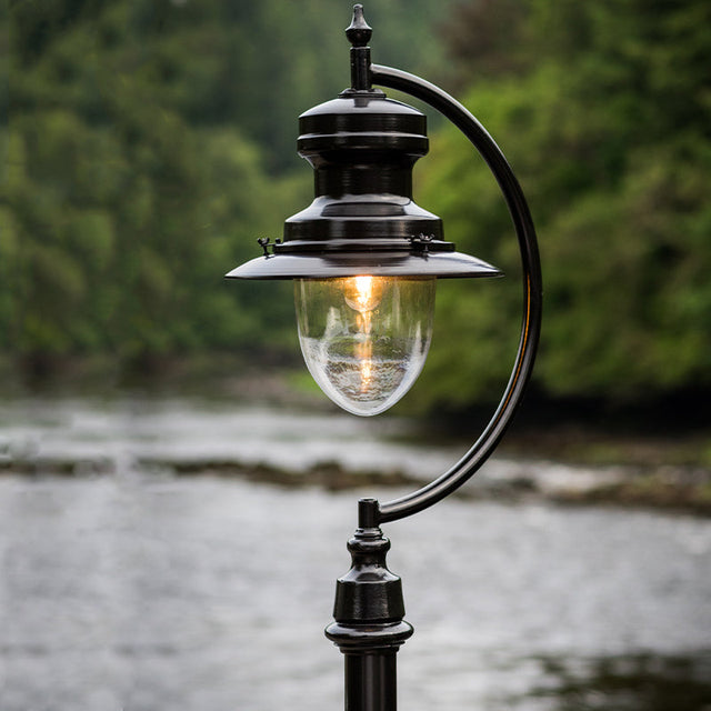 Vintage tear drop lamp post in cast iron and steel