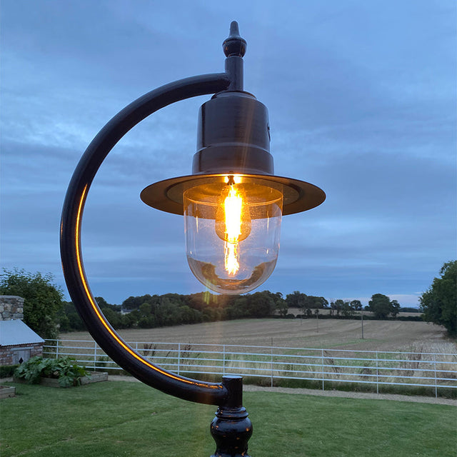 Vintage tear drop lamp post in cast iron and steel