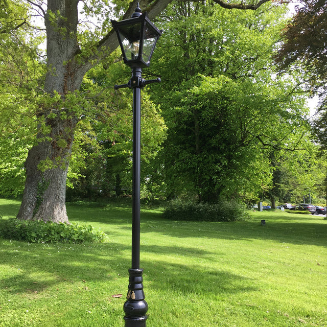 Victorian traditional cast iron lamp post