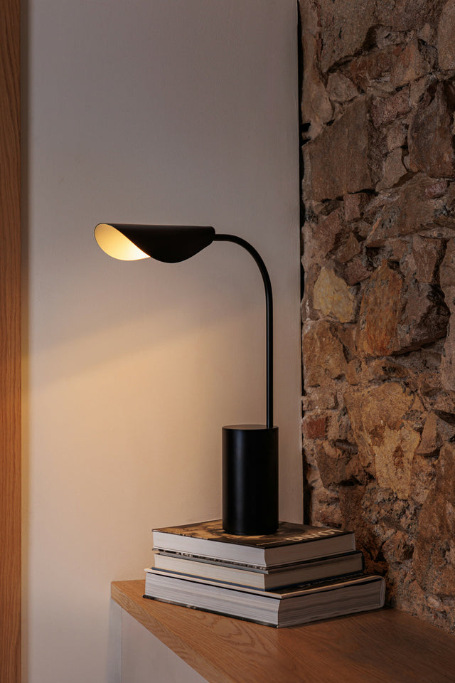 LIGGERA Table lamp