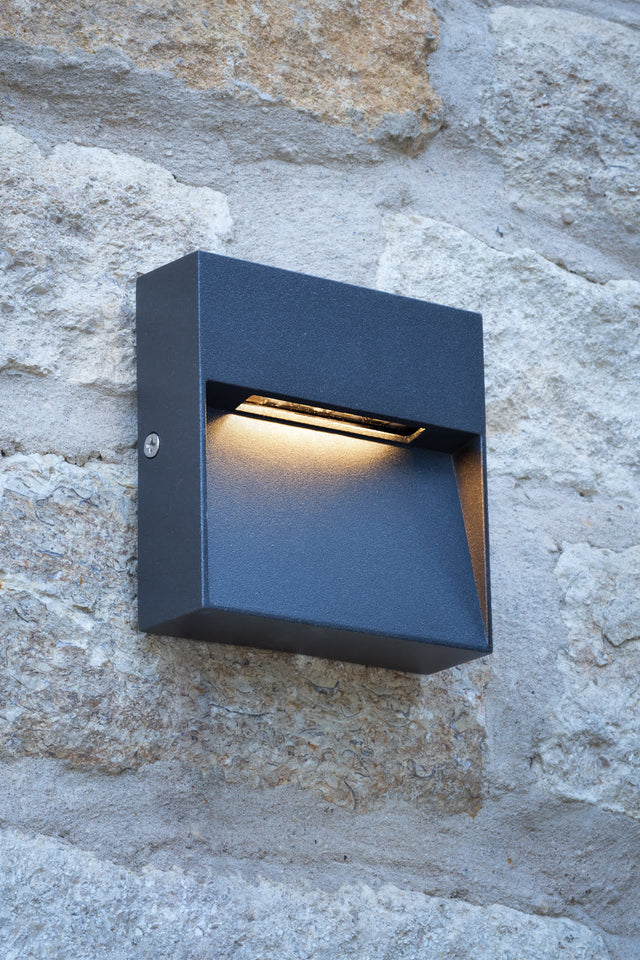 Yukon Outdoor Wall Light Square Eyelid Anthracite IP65 LED