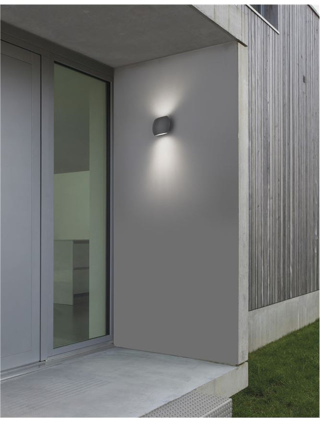 COMO Dark Gray Alum. Glass Diffuser LED 2x3 Watt 510Lm 3000K L: 15 W: 7 H: 11 cm IP54