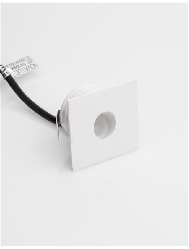 PASSAGIO White Alum. LED 1 Watt 60Lm 3000K L:3.9 W:2.2 H:3.9cm Cut Out:3.4 cm IP54