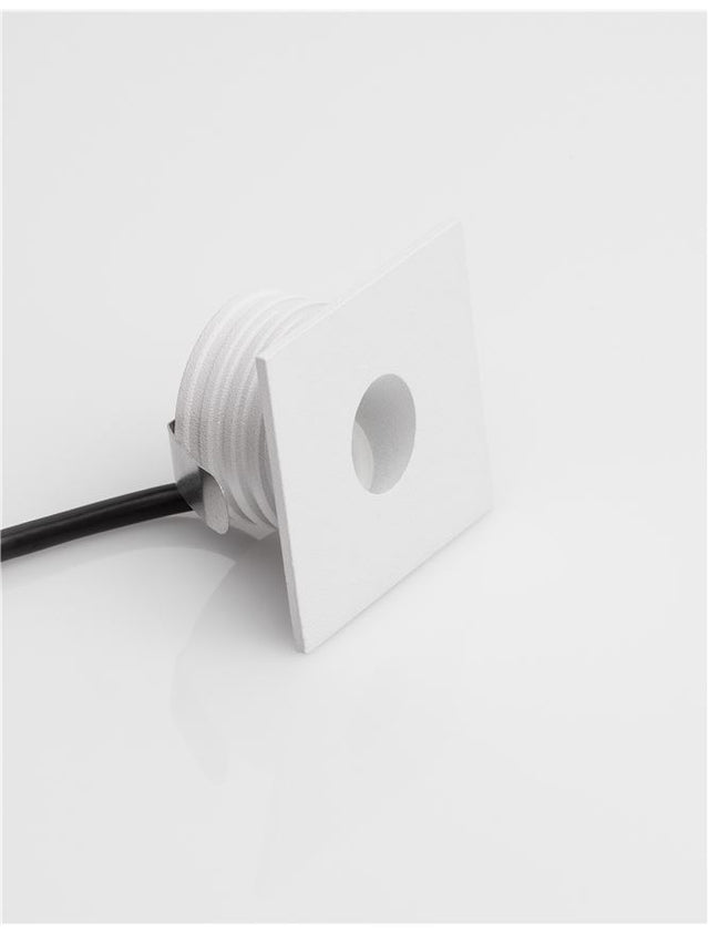 PASSAGIO White Alum. LED 1 Watt 60Lm 3000K L:3.9 W:2.2 H:3.9cm Cut Out:3.4 cm IP54