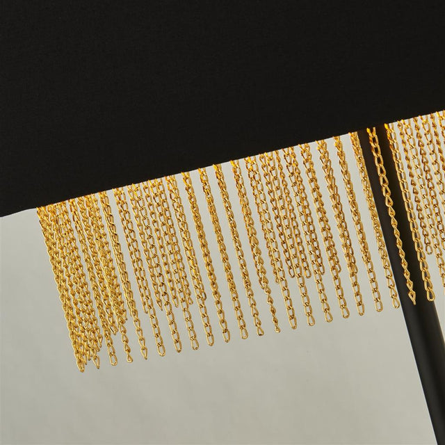 FRINGE 1LT TABLE LAMP - BLACK SHADE WITH GOLD CHAIN