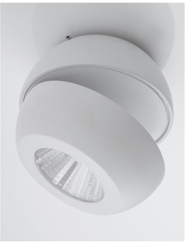 GON Sandy White Aluminium
LED 5 Watt 230 Volt
400Lm 3000K IP20
D: 11 H: 9 cm Rotating & Adjustable