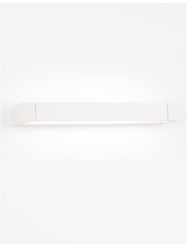 LINE Sandy White Aluminium & Acrylic LED 12 Watt 230 Volt 901Lm 3000K IP20 L: 40 W: 9 H: 4.2 cm