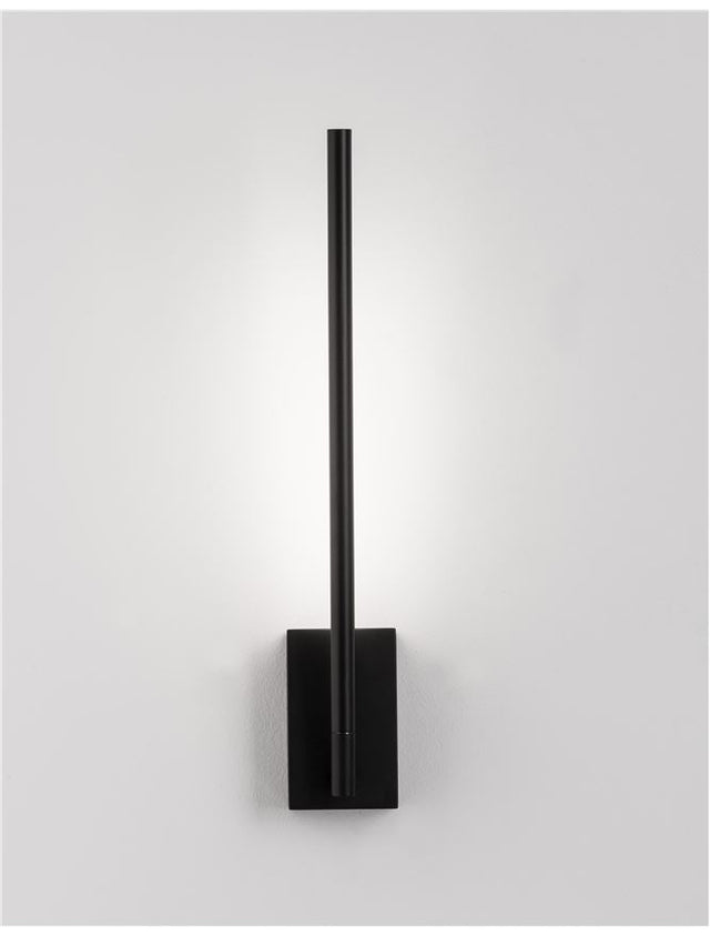 RACCIO Black Metal & Acrylic LED 4.6 Watt 230 Volt 280Lm 3000K IP20 L: 6 W: 12 H: 37 cm