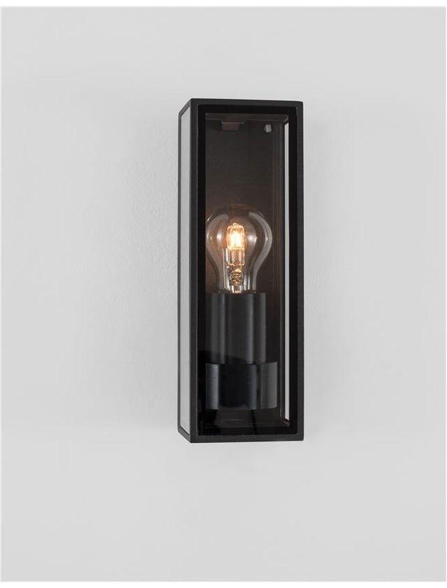 SORREN Anthracite Die-Casting Aluminium & Clear Glass LED E27 1x12 Watt 220-240 Volt IP65
Bulb Excluded L: 8.6 W: 9 H: 25.8 cm