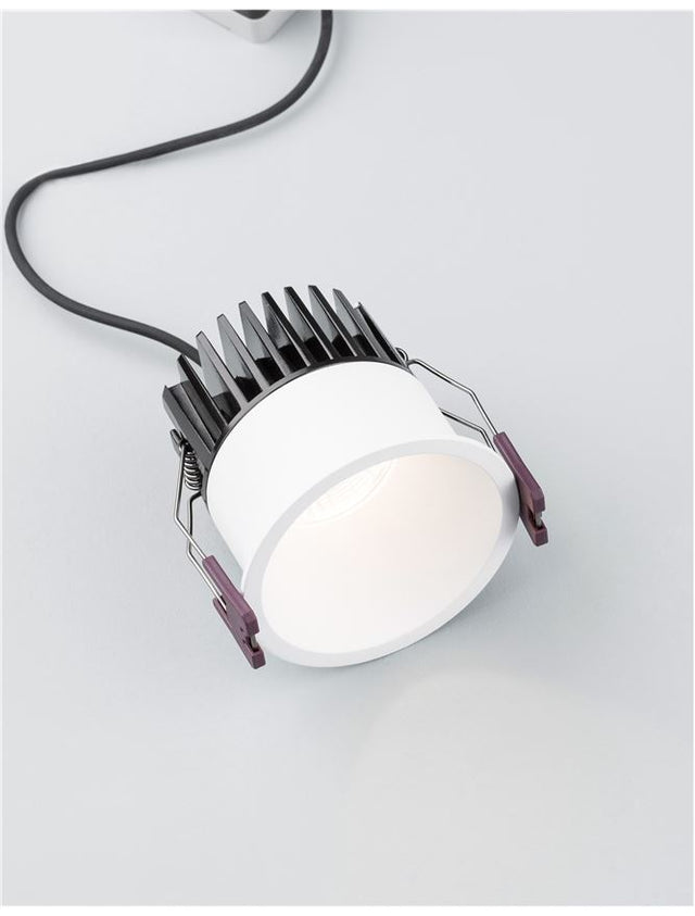 BLADE White Aluminium LED 12 Watt 720Lm 3000K D: 7.8 H: 7.5 cm IP65