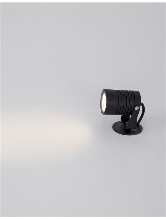 FEND Black Aluminium & Glass LED 5 Watt 378Lm 3000K CRI>80 100-240 Volt Beam Angle 21° IP65
D: 5 W: 7 H: 12 cm