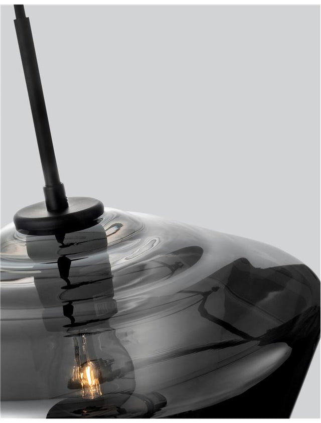 VEIRO Chrome Glass Black Metal Black Fabric Wire LED E27 1x12 Watt 230 Volt IP20 Bulb Excluded D: 30 H1: 21.8 H2: 120 cm