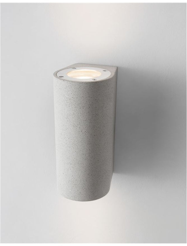 LIDO White Sandstone Glass Diffuser LED GU10 2x7 Watt IP65 100-240 Volt Bulb Excluded
Light Up & Down D: 8.6 W: 10 H: 18 cm