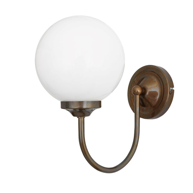 Bragan Wall Light