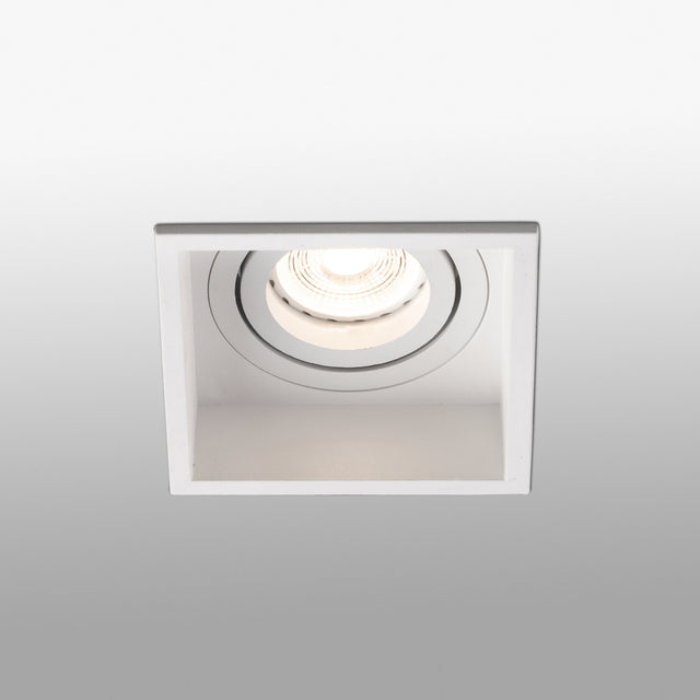 HYDE RECESSED LAMP