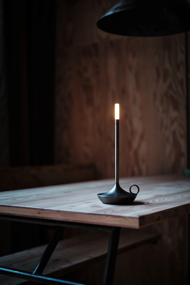 Wick Table lamp